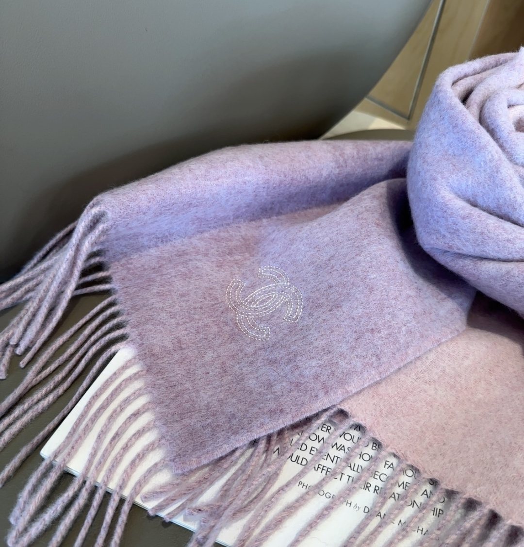 Chanel Fringed Logo Scarf — detail