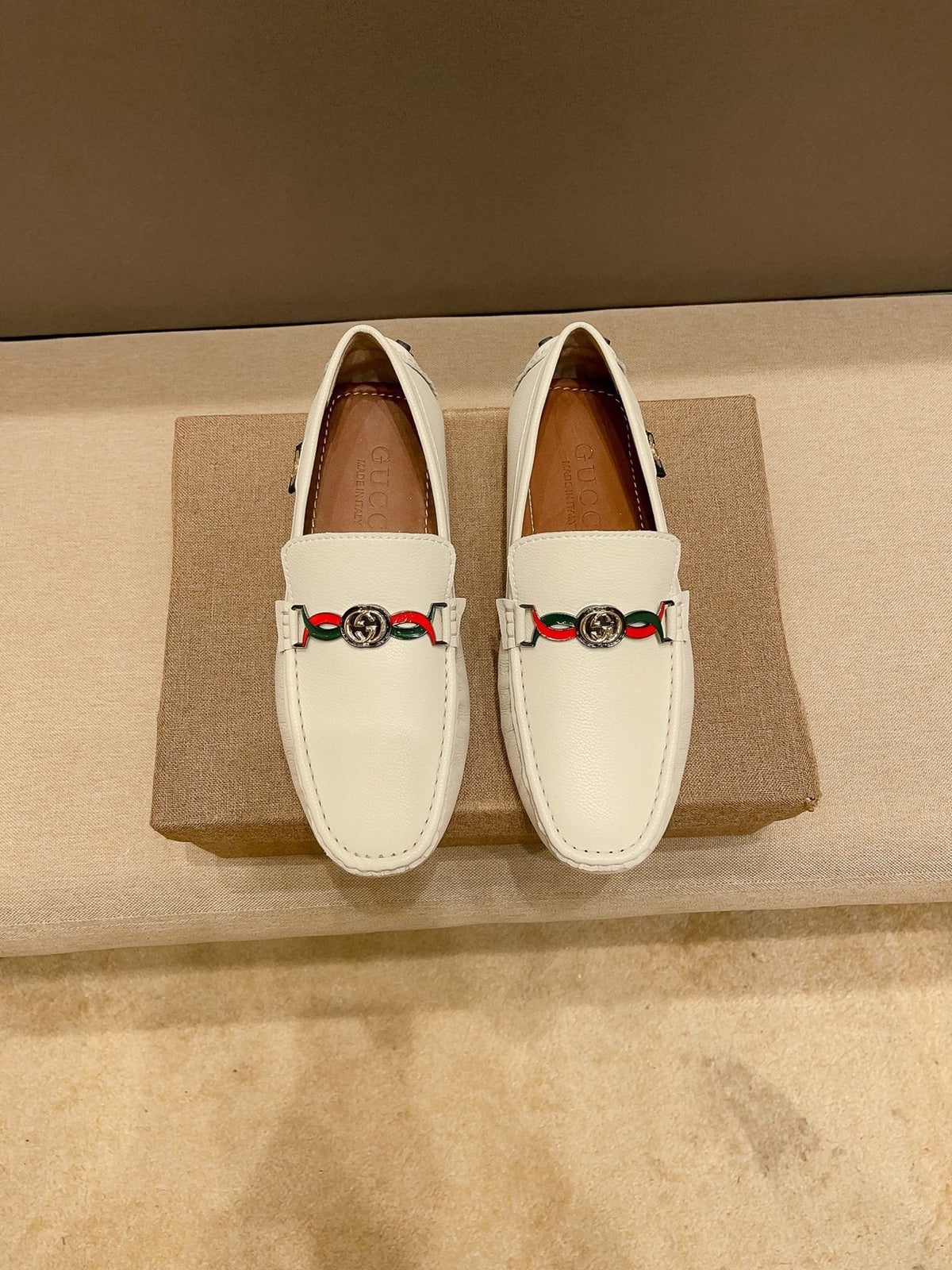 Gucci Web-Accent Driving Loafers — front