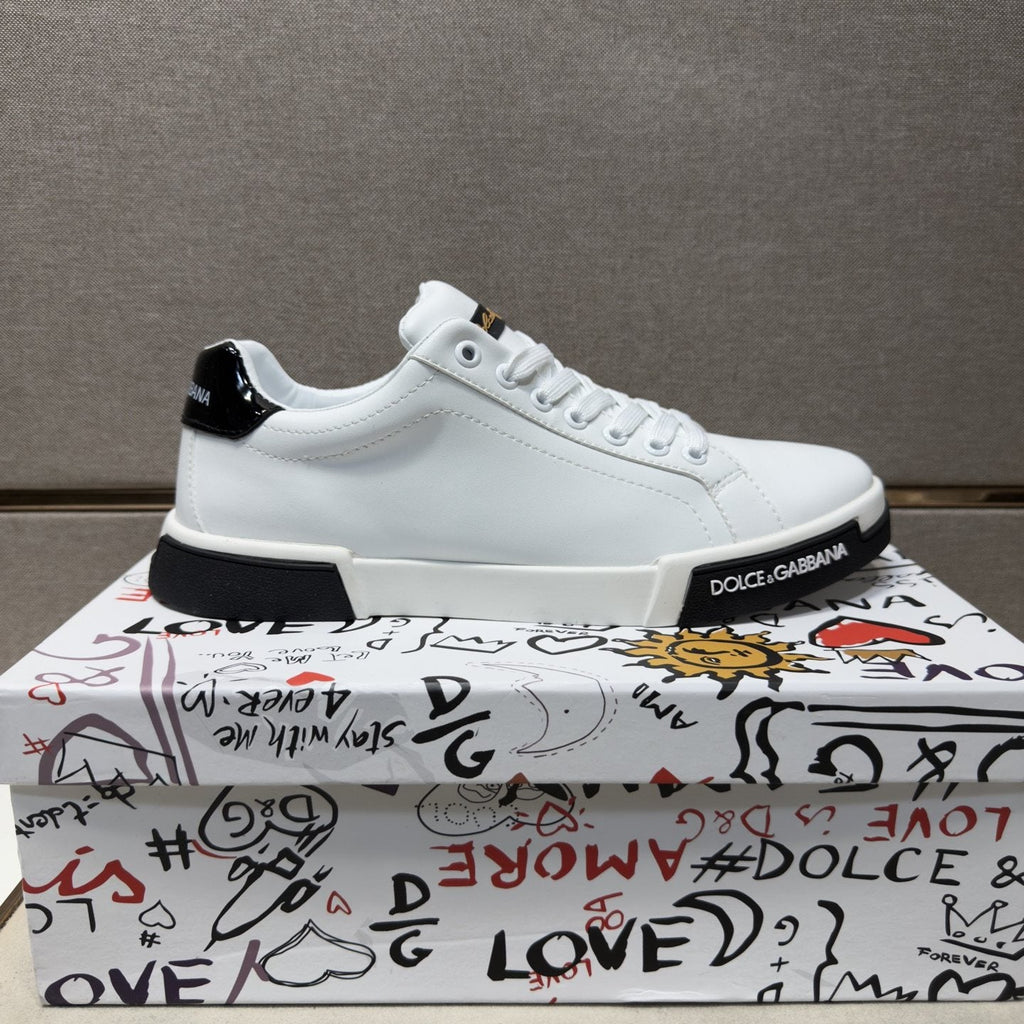 Dolce & Gabbana White Black Low-Top Sneakers — hero